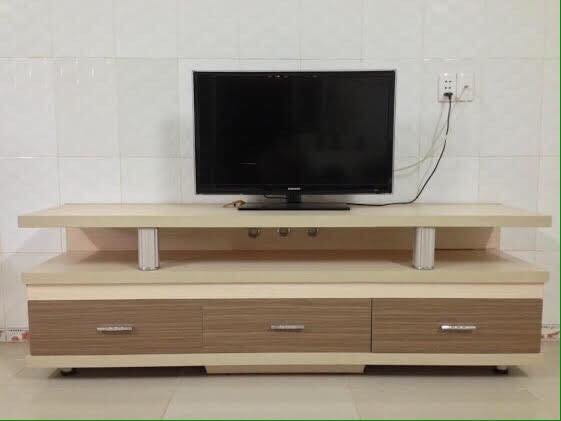 kệ ti vi gỗ MDF phủ melamin