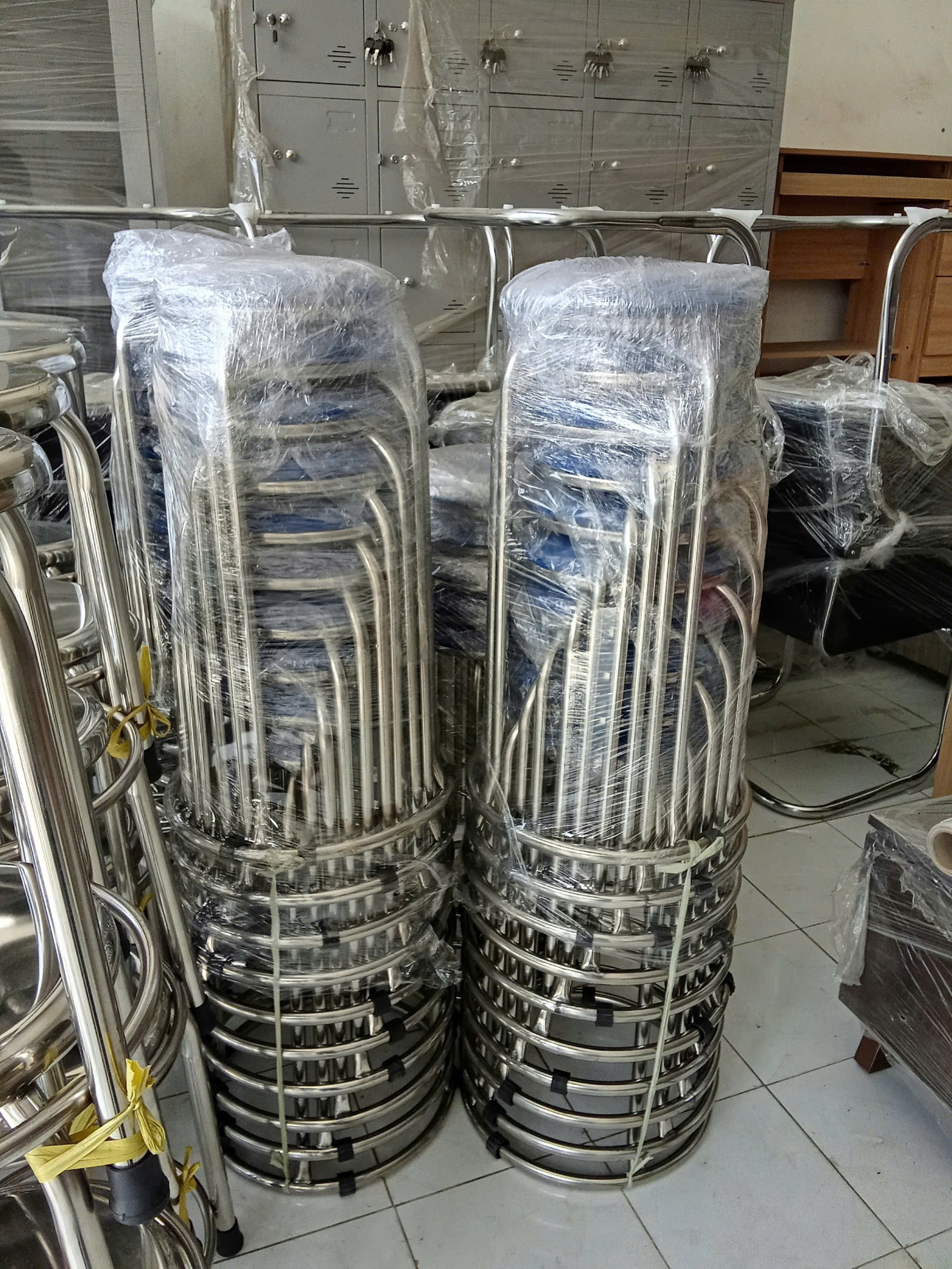 Ghế đôn inox bọc nệm Ngọc Thịnh